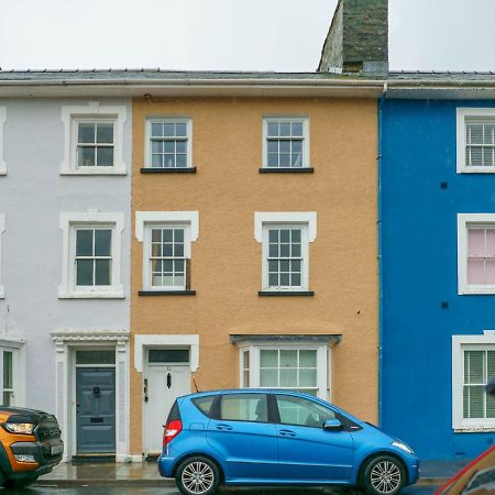 Pass The Keys Modern 2 Bed Flat Overlooking Aberaeron Harbour ภายนอก รูปภาพ